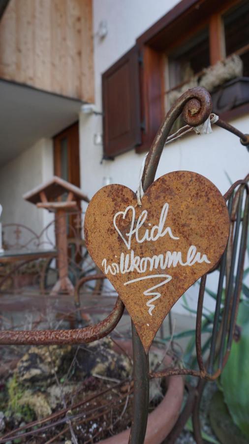 Bauernhaus Am Pfaenderhang Mit Seeblick 로하우 외부 사진